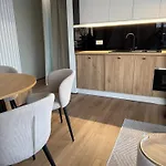 Aqua Loft Lux Houseboat & Waterfront Apartman