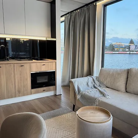 Aqua Loft Lux Houseboat & Waterfront