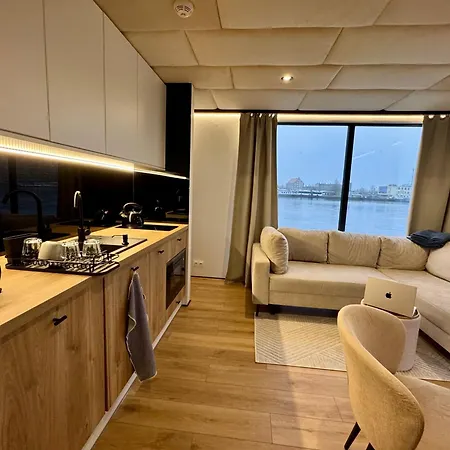 Daire Aqua Loft Lux Houseboat & Waterfront Szczecin